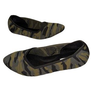 Torrid Camo Knit Pointed Toe Flat